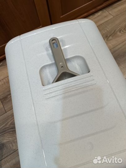 Закрытый лоток для кошек