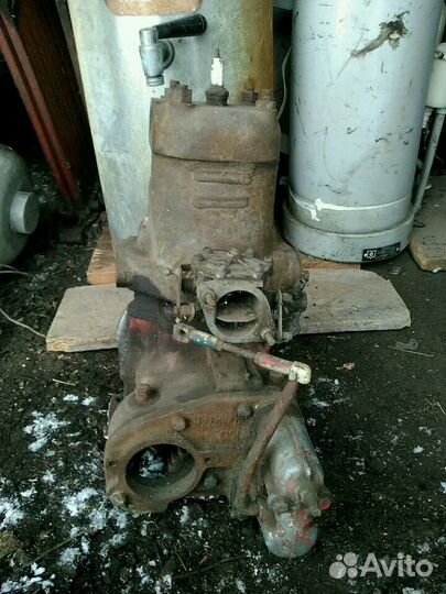 Пусковой двигатель