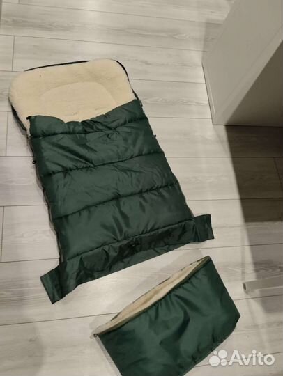 Зимний меховой конверт в коляску