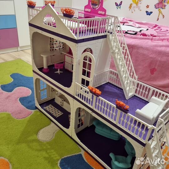 Домик кукольный