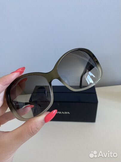 Солнцезащитные очки prada градиент