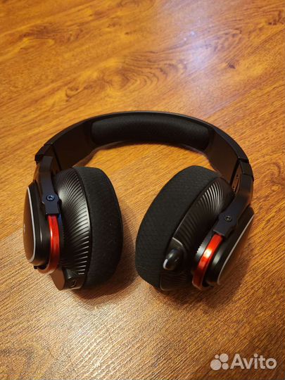 Беспроводные игровые наушники bloody