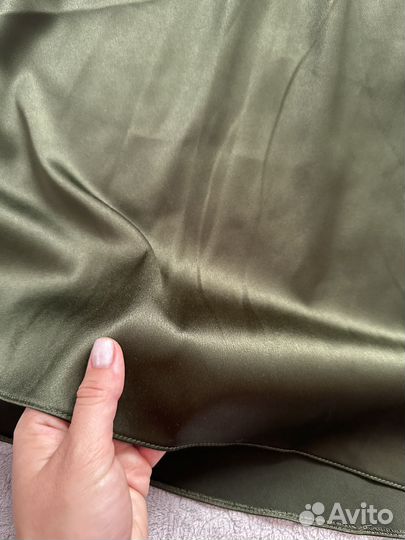 Юбка атласная хаки