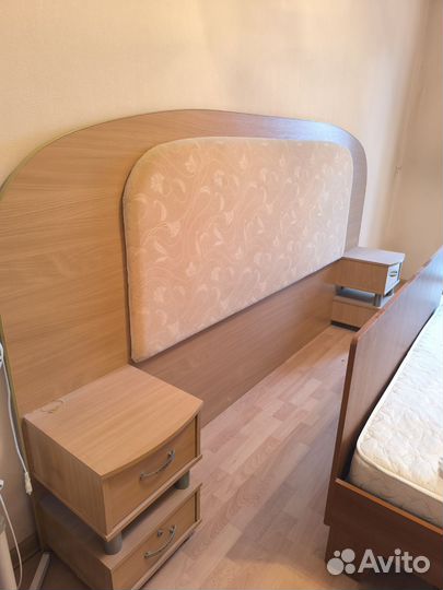 Кровать двухспальная 160 200