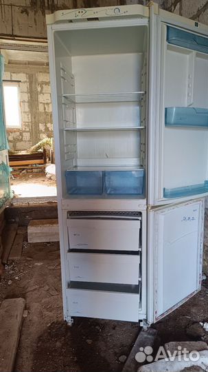 Холодильник бу pozis
