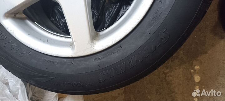 Tigar Syneris 215/60 R16 99V