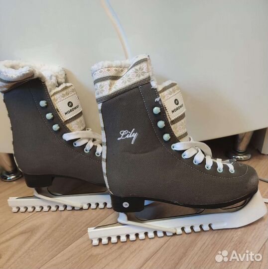 Коньки для фигурного катания 35 размер