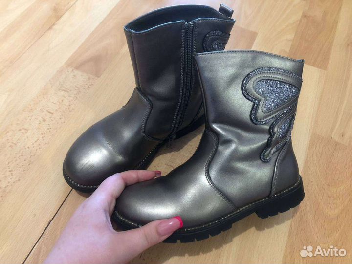 Ботинки для девочки