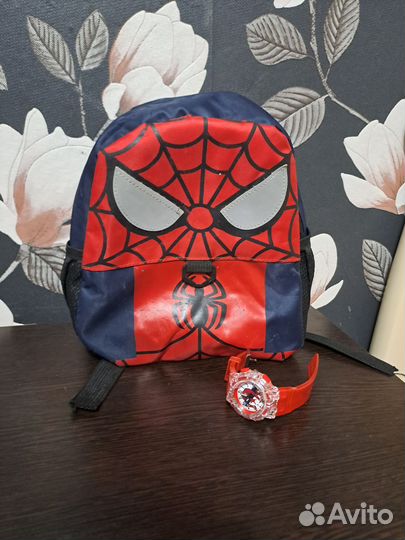 Человек паук