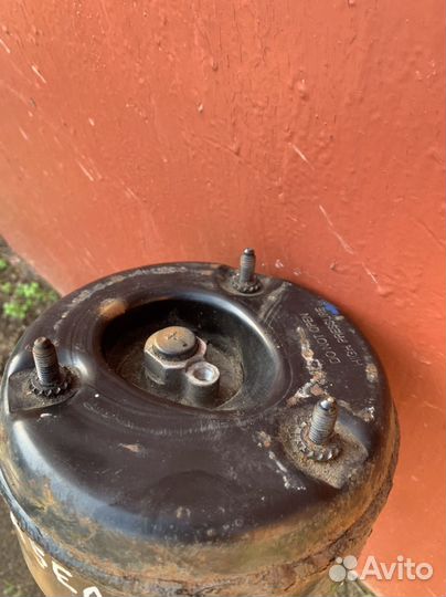 Пневмостойка передняя mercedes w221