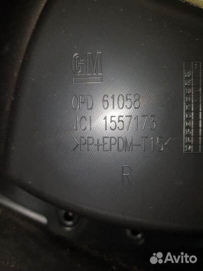 Обшивка задней правой двери Опель Астра J