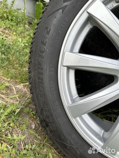 Goodyear UltraGrip Ice 2 215/55 R17 T