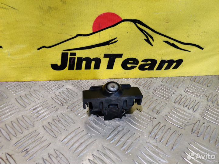 Передняя камера Volkswagen Touareg 7P5 cgea 3.0