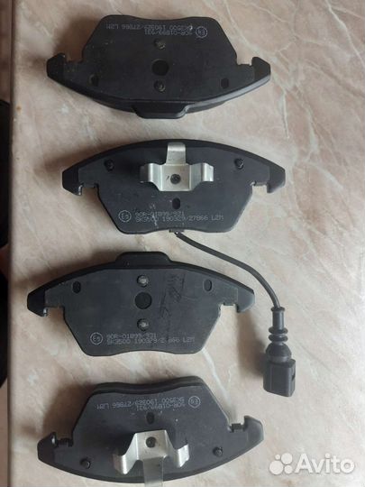 Комплект тормозных колодок