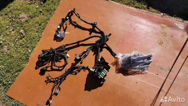 Жгут проводов на Kia Rio с монтажным блоком