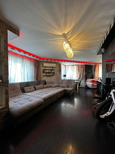 2-к. квартира, 79,9 м², 2/14 эт.