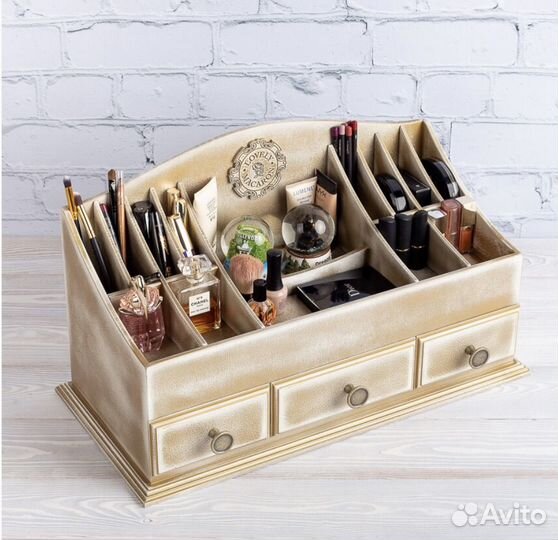 Комод для косметики