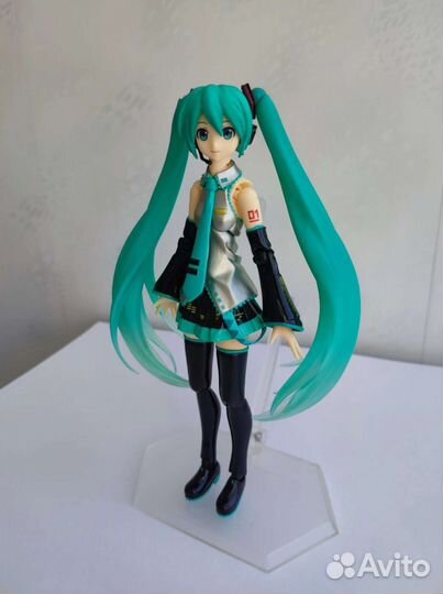 Фигурка figma Hatsune Miku 2.0 mandarake