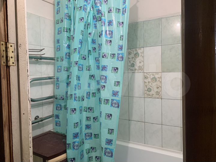 3-к. квартира, 64 м², 1/5 эт.