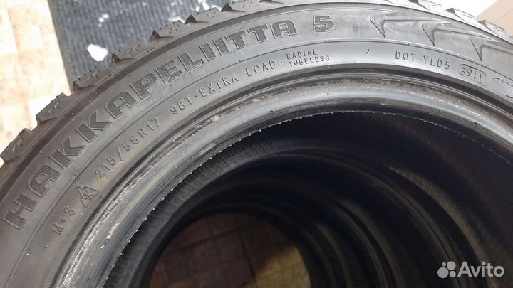 Nokian Tyres Hakkapeliitta 5 215/55 R17