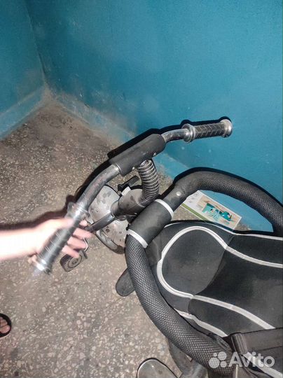 Детский велосипед с родительской ручкой