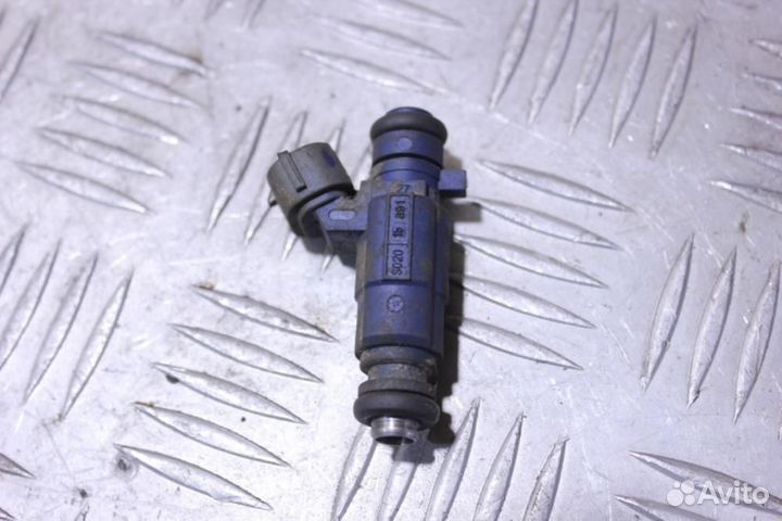 Форсунка двигателя Hyundai Matrix 2001-2010