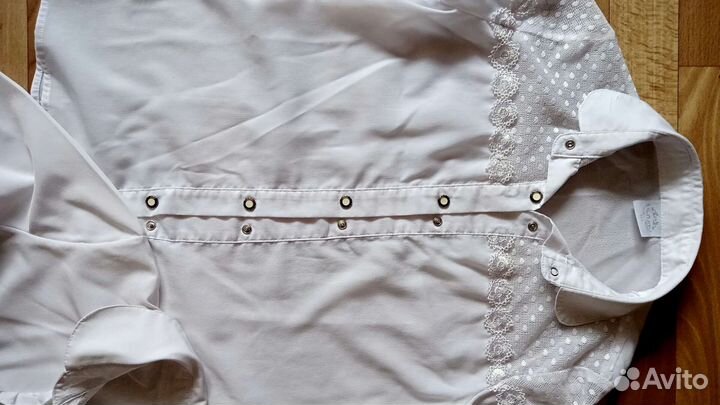 Блузки на девочку Р-р 140-146.Лонгосливы и топы