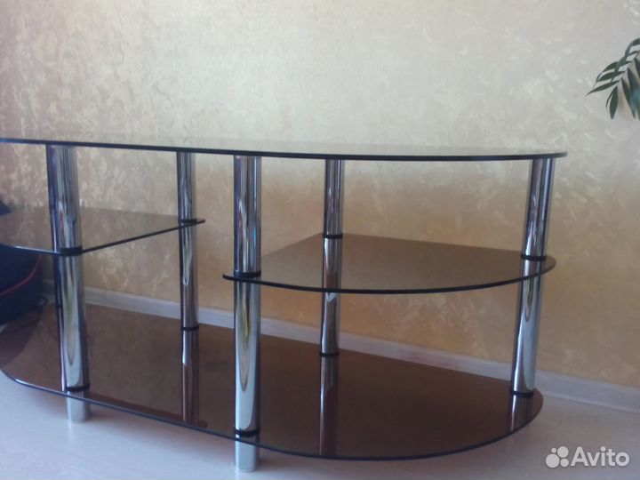 Продаю подставку под телевизор и иную аппаратуру