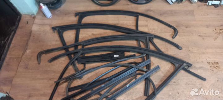 Бархотки, молдинги двери octavia a7