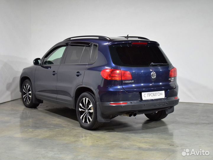 Volkswagen Tiguan 2.0 AT, 2011, 244 000 км