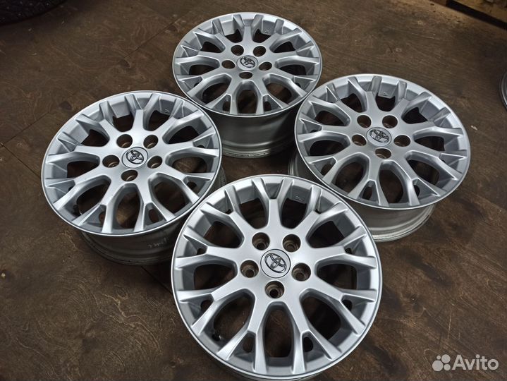 Диски 16 5х114,3 ET45 оригинал Тойота из Японии