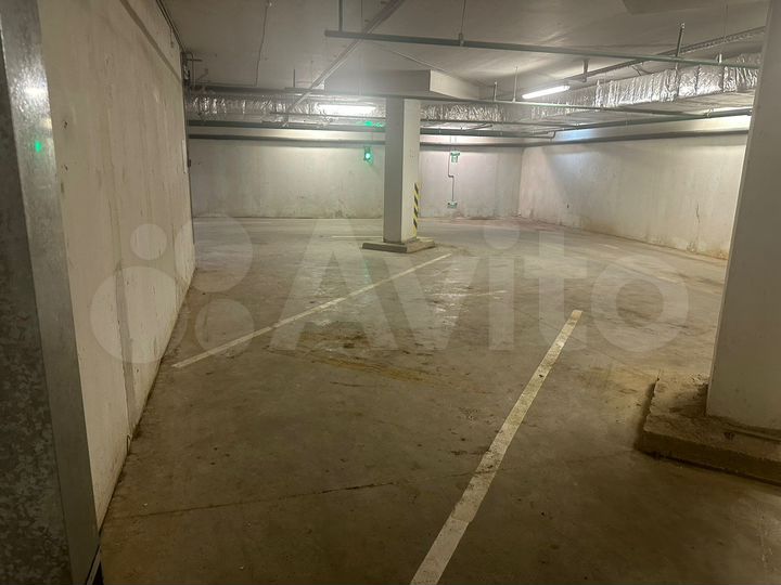 Машиноместо, 26 м²
