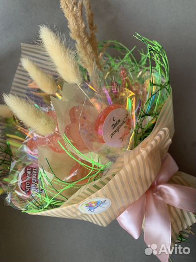 Сладкие букеты и подарки на день рождения