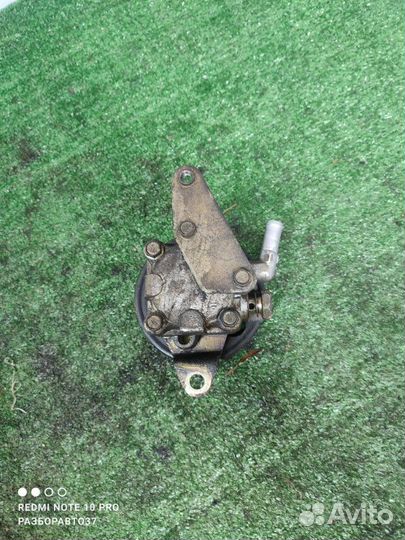 Насос гидроусилителя руля Nissan X-Trail T30