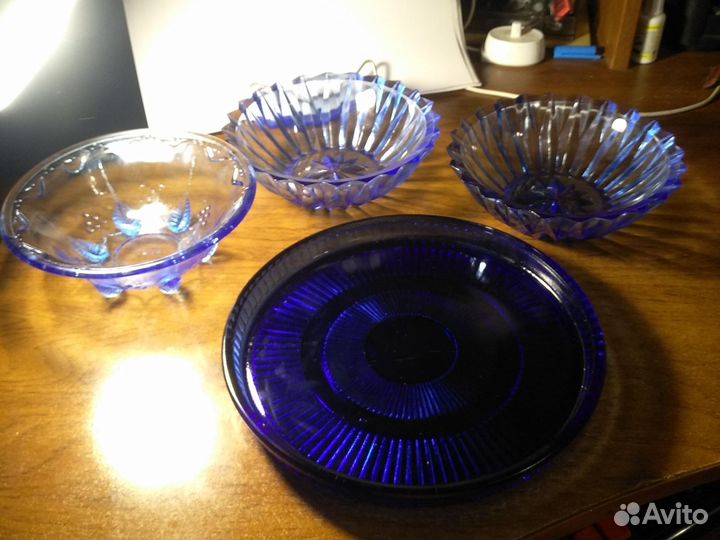 Салатники и поднос винтаж синее стекло