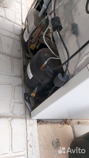 Холодильник на запчасти