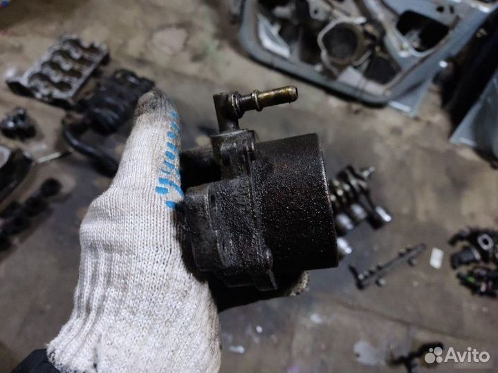 Вакуумный насос Opel Combo Z13DTJ