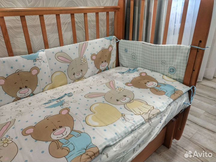 Мягкие бортики для детской кроватки