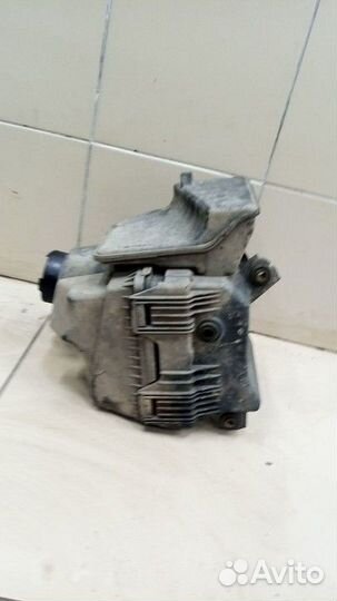 Корпус воздушного фильтра Mitsubishi Lancer