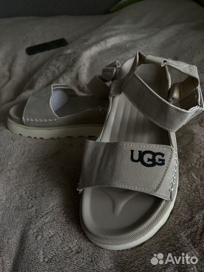 Сандалии женские UGG