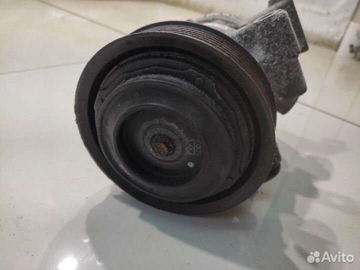 Компрессор кондиционера (Toyota Hilux viii)