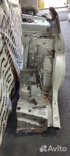 Крыло заднее левое Toyota Camry Gracia SXV20 5S-FE