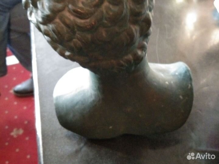 Предметы декора для интерьера