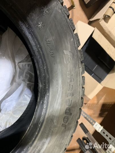 Matador MP 30 Sibir Ice 2 215/55 R17 19T