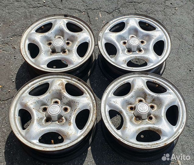 Штампованные диски R14 Toyota