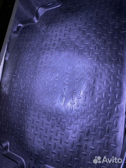 Коврик в багажник камри 40