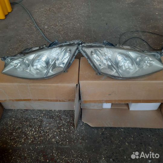 Передние фары Mercedes S- класс W221