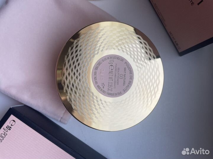 Пудра Gucci матирующая 03