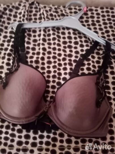 Бюстгалтер