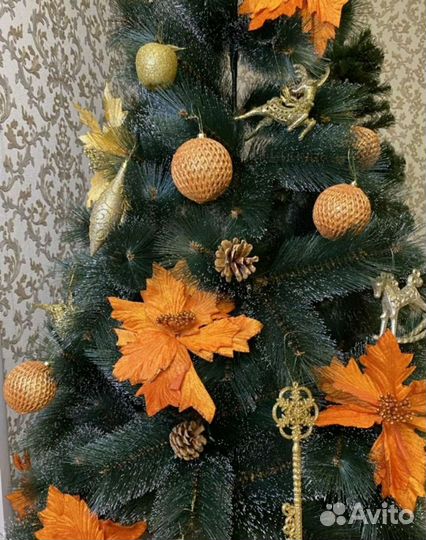 Елка искусственная+шишки+гирлянда